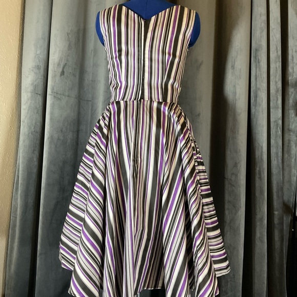Pinup Girl Clothing Pinup Couture Havana Nights Dress Solstice Stripe Size M NWT - Picture 4 of 7
